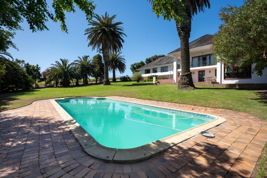 5 Bedroom Property for Sale in Lyndoch Western Cape